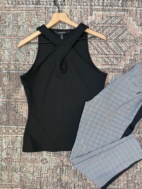 WHBM For Me Ribbed Tank Top Size XL Black Keyhole Neck Stretch Fitted